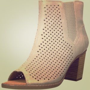 TOMS Majorca peep toe booties